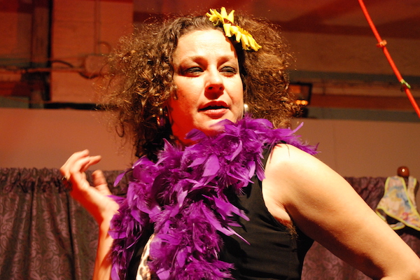 NURIA URIOZ - HUMITAT RELATIVA 4